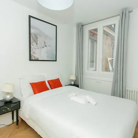 St Lazare & Madeleine - Apartment Paris